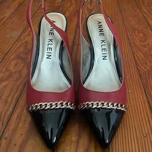 ANN KLEIN AKYAVARI Sling Back Heels.